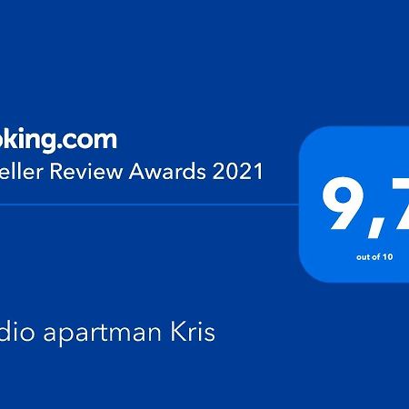 Studio Apartman Kris Marinici  Ngoại thất bức ảnh