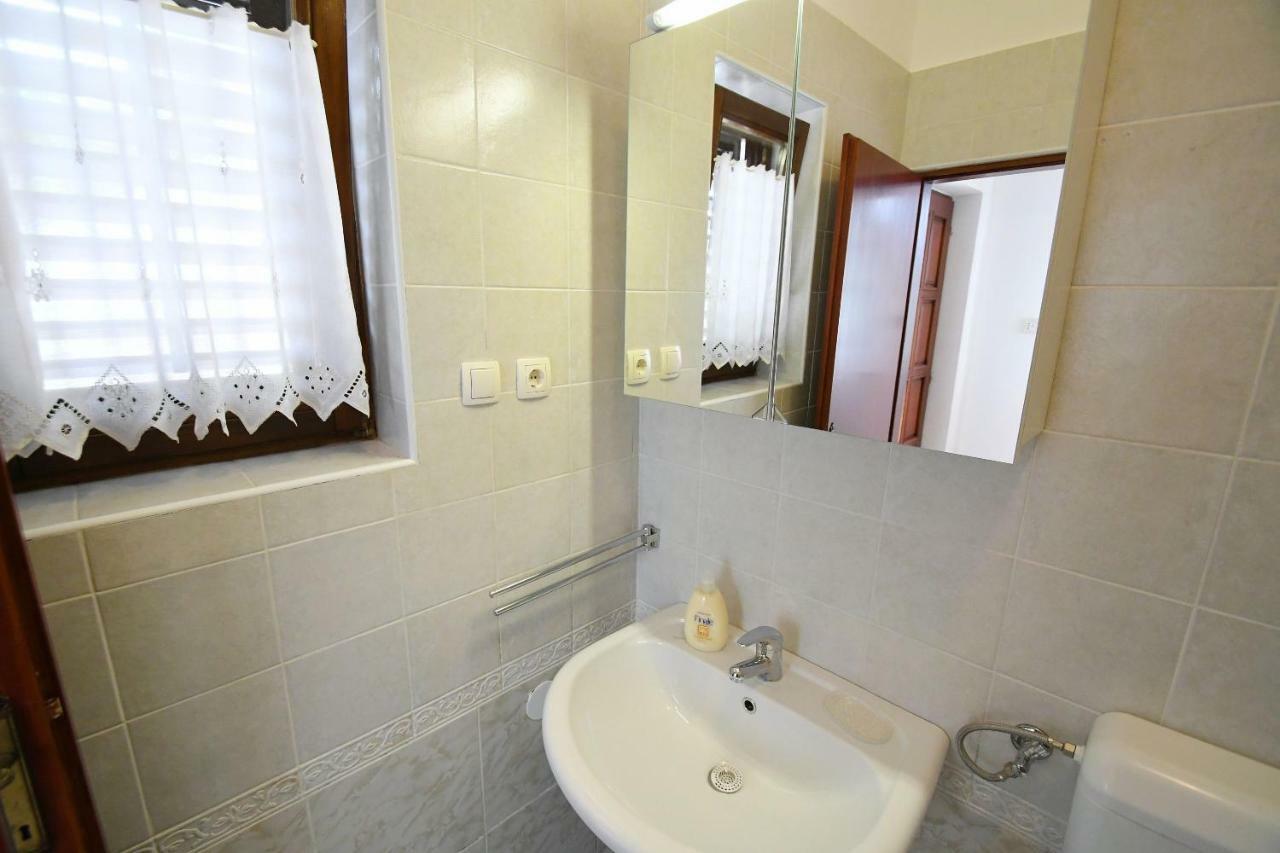 Studio Apartman Kris Marinici  Ngoại thất bức ảnh